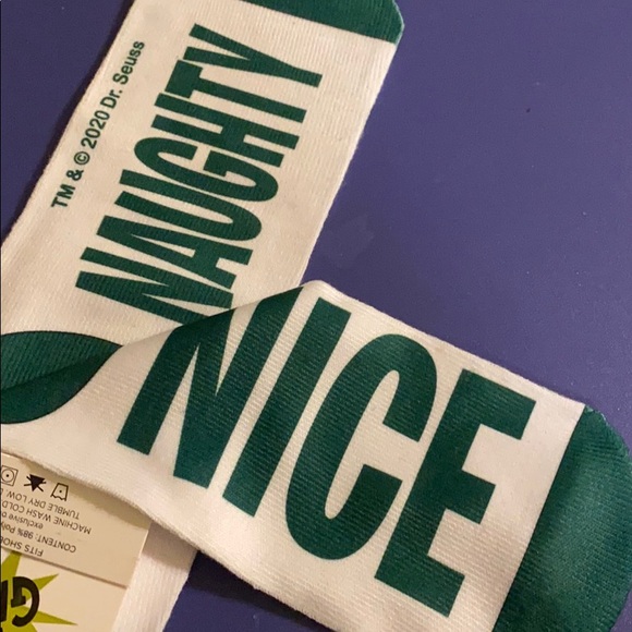 New Kids Naughty Nice Grinch Socks Words on Bottom - Picture 2 of 7